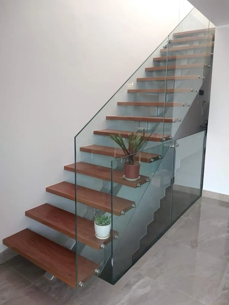 Escaleras - Puertas Diazsa